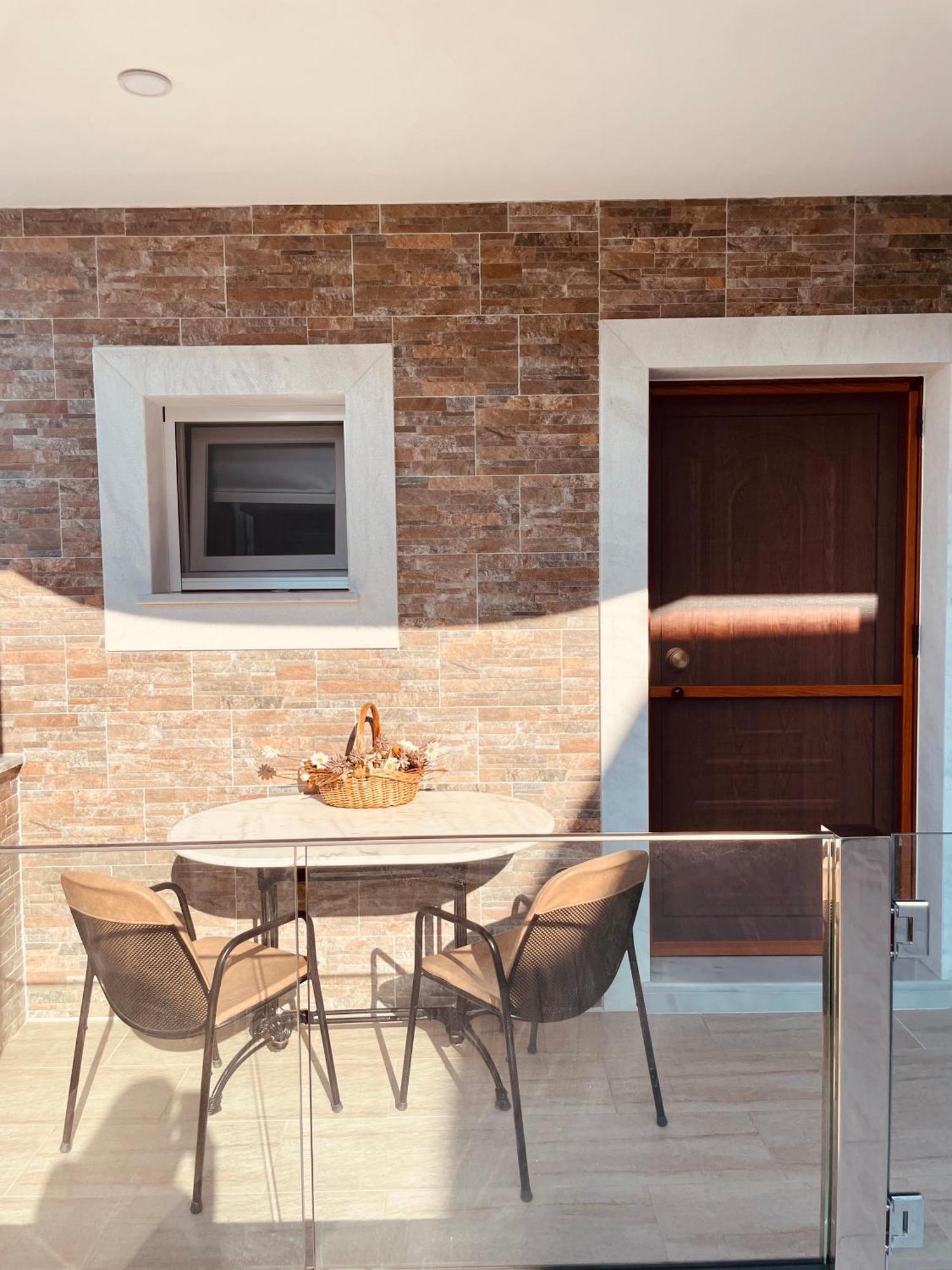Apartamento Iris Luxury House Agioi Deka  Exterior foto